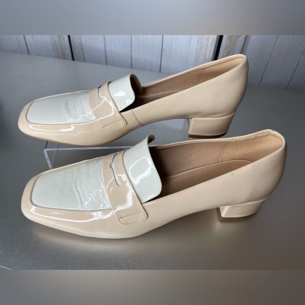 Anthropologie Patent Leather Loafers Peach & Ivory Cream Shoes Size 9.5